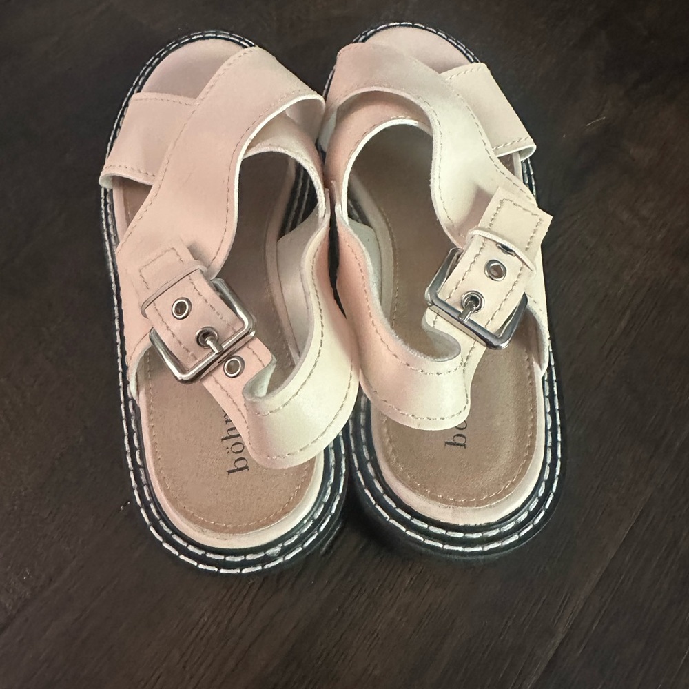 Bohme Cream Women's Sandals~ Size 8 - Picture 3 of 7